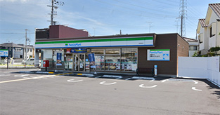 米田町米田店　ファミリーマート