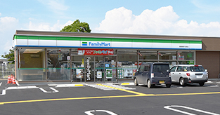 姫路飾磨今在家店　ファミリーマート